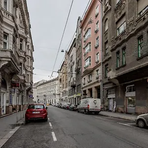 Appartamento Downtown Charm In, Budapest